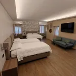 Emiliana Hotel