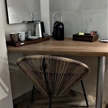 埃米利亚纳酒店 3*