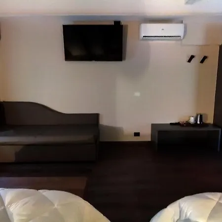Hotel Emiliana
