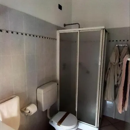 Emiliana 3*