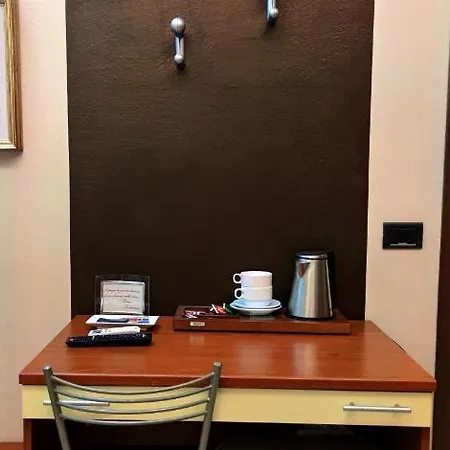 Emiliana Hotel