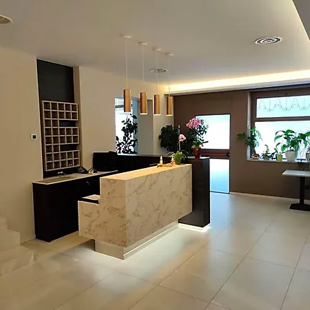 Emiliana Отель Villadossola